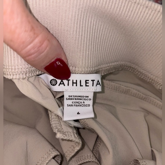 Athleta Brooklyn Ankle Pant Women’s Size 6 Beige Taupe Lightweight Tapered - Picture 4 of 6